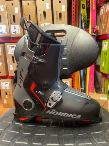 Mondo 30 & up Men's Nordica HF 110 (GW) Ski Boots Medium Flex (New)