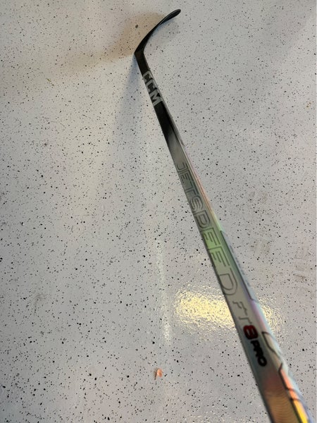 CCM JetSpeed FT8 Pro Intermediate, Left, P28, Flex 65, Silver (New)