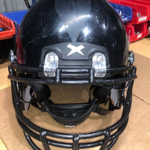 USED XENITH X2E+ YOUTH FOOTBALL HELMET - MEDIUM - BLACK