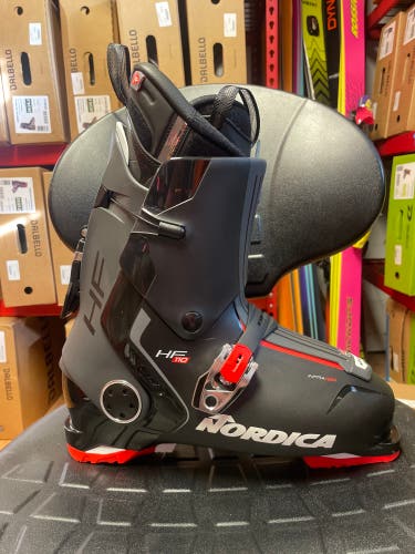 Mondo 29 & 29.5 Men's Nordica HF 110 (GW) Ski Boots Medium Flex (New)