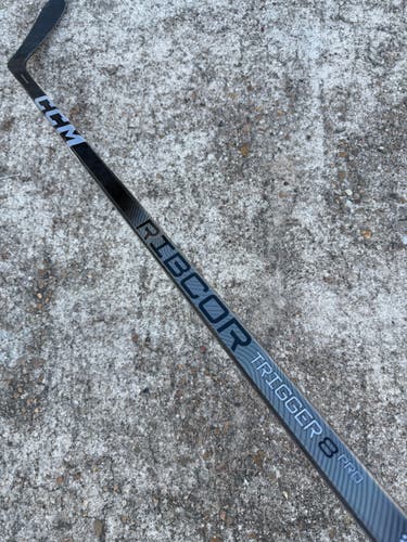 CCM Trigger 8 Pro Stock Hockey Stick Grip 85 Flex P90 Right 8686
