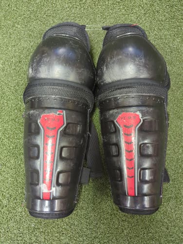 Youth CCM 9" Shin Pads, Red/Black (Used)(2189)