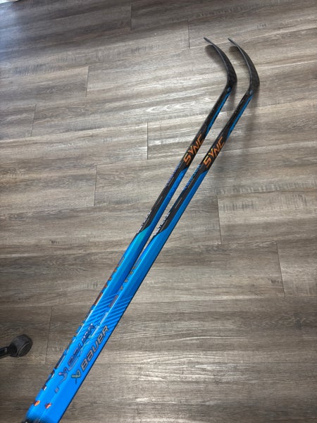 *2 PACK* Junior Bauer Nexus Sync Right Handed Hockey Stick P28 40 Flex (New)