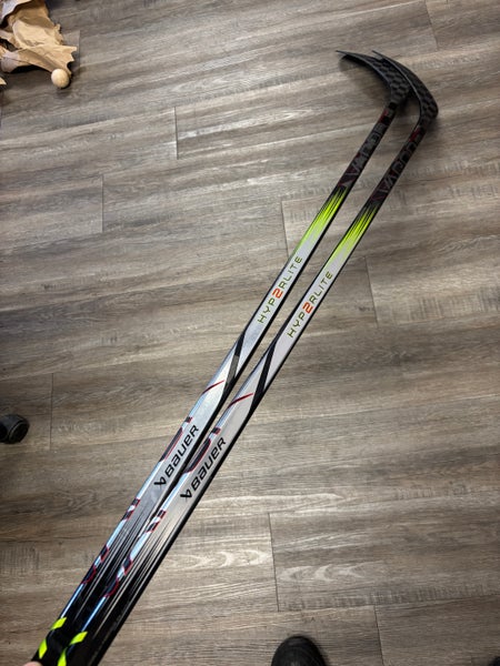 Junior Bauer Vapor Hyperlite 2 Right Handed Hockey Stick P92 40 Flex (New)