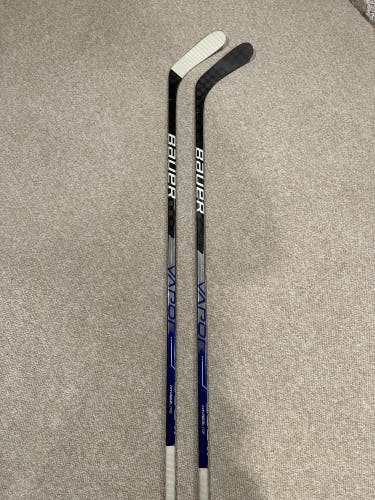 Senior Bauer Vapor Hyperlite Right Handed Hockey Stick 102 Flex Pro Stock (Used)