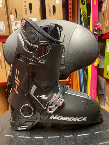 Mondo 28 & 28.5 Men's Nordica HF Elite Heat (GW) Ski Boots Medium Flex (New)