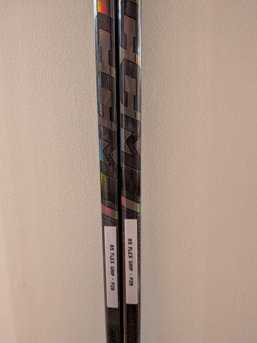RARE CCM FT Ghost Sr Hockey Stick (2)