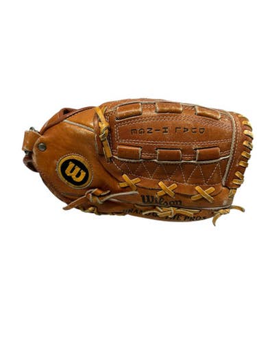 Used Wilson A2234 BB/SB Glove RH Throw Brown 12 1/2" 11835-S000201716
