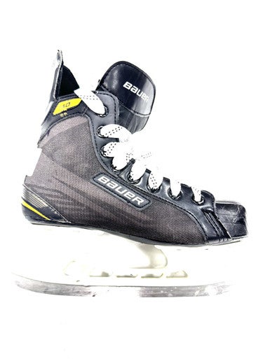 Used Bauer S140 Intermediate Hockey Skate Intermediate 4.0 11860-S000301832