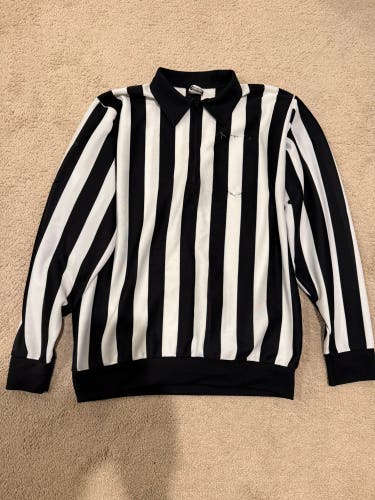 Referee (Used)