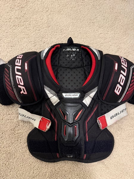 Junior Used Small Bauer Shoulder Pads