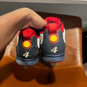 Yadier Molina Jordan PE Retro 9 Low Cleats