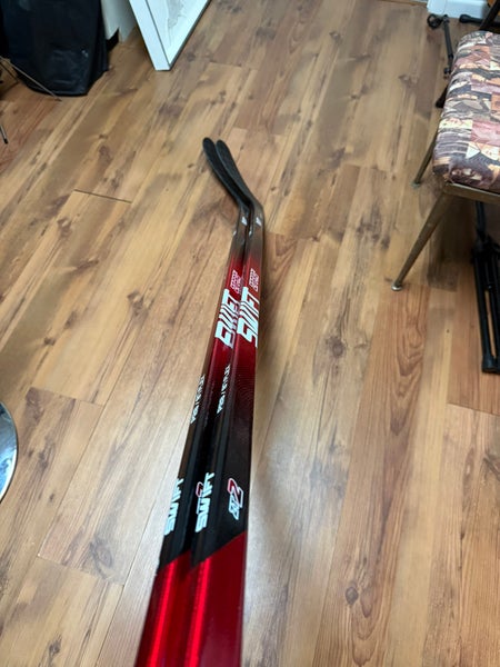 Swift ZT2 Pro – Limited Red Edition / Left Hand / P28 / 87 Flex