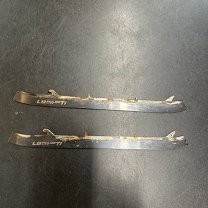 Bauer Pulse Ti Goalie Steel Size 4-Lots of steel left