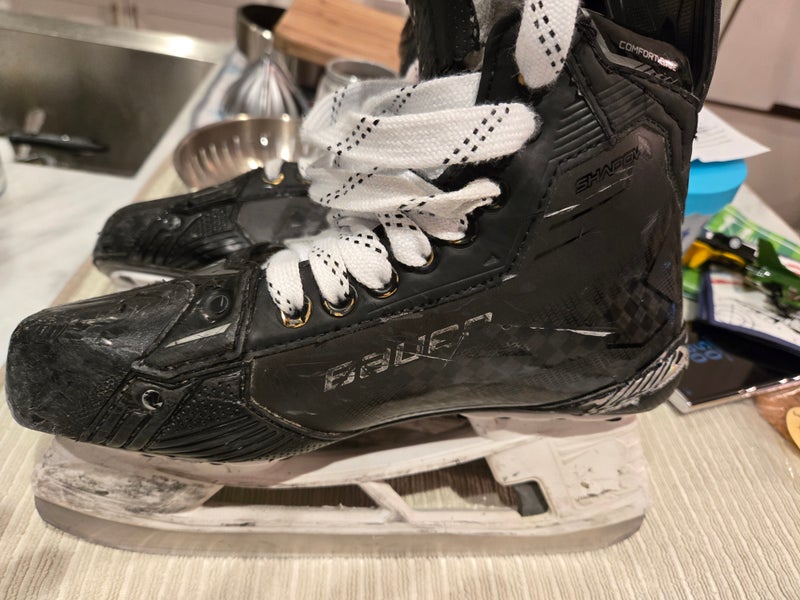 2024 Bauer Supreme Shadow Hockey Skates Regular Width 6.5 (Used)