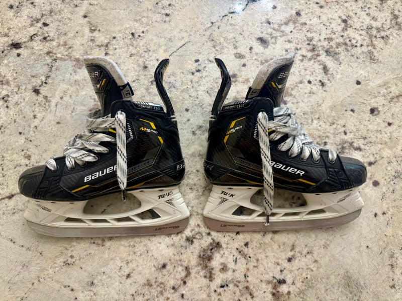 Bauer Supreme M5 Pro Junior Ice Hockey Skates Size 3.5 D