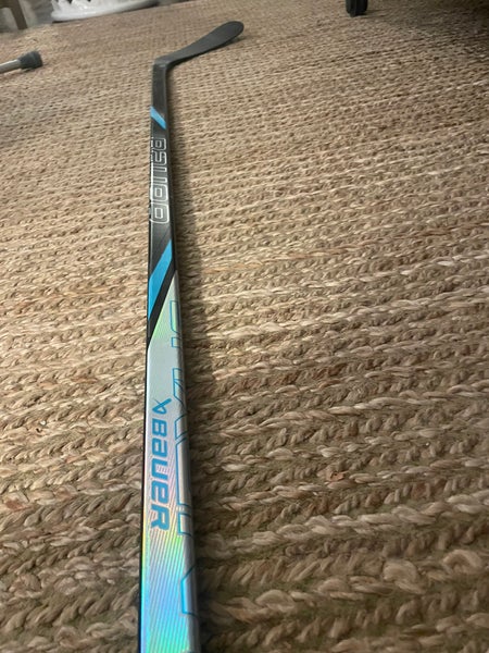Junior Bauer Nexus Tracer Right Handed Hockey Stick P92 50 Flex (New)
