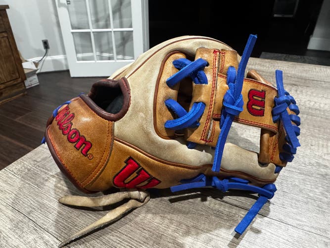 Wilson A2000 1786 RH Infield Baseball Glove 11.5" (Used)