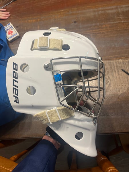 Senior Medium 2024 Bauer 940 Goalie Mask Pro Stock (Used ...
