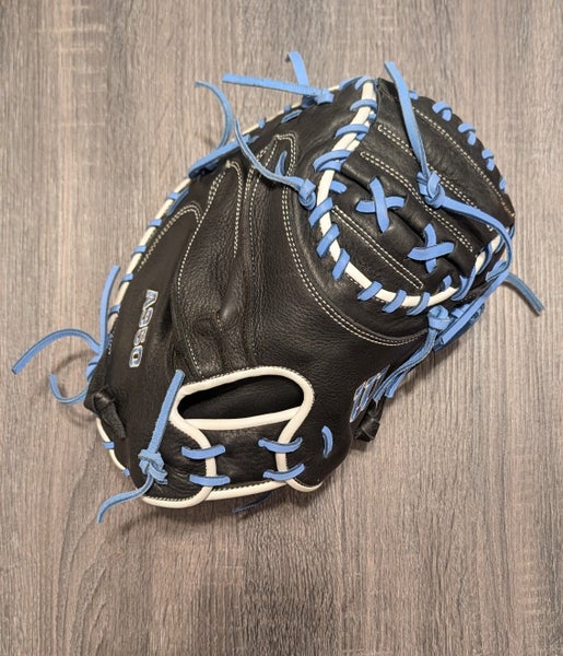 2025 Wilson A950 Baseball Catchers Mitt 34" (Used)