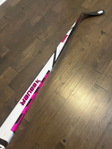 Custom Senior Bauer Twitch Right Handed Hockey Stick P28 70 Flex Pro Stock (New)