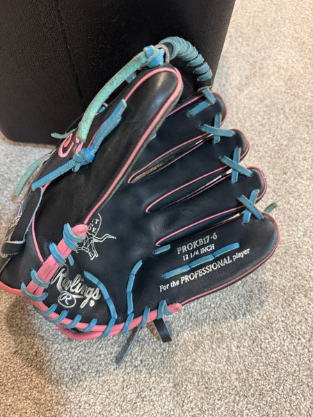 IMG custom Rawlings HOH KB17 | SidelineSwap | Buy and Sell on SidelineSwap