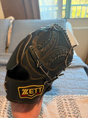 2025 Zett PROstatus RH Pitcher's Baseball Glove 11.75" (New)