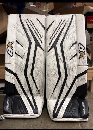 30" Junior Brian's G-Netik X5 Goalie Leg Pads (Used) -