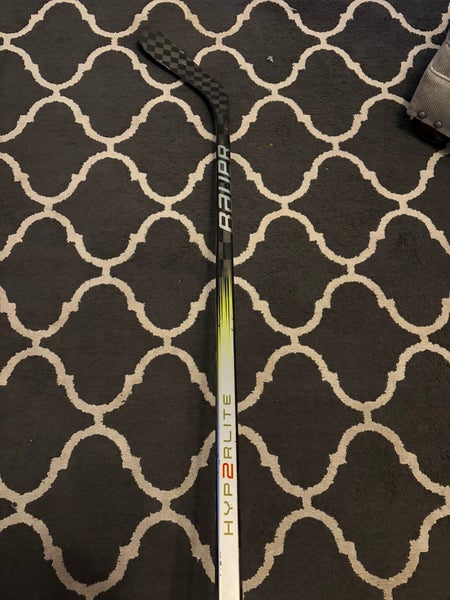 Senior Bauer Vapor Hyperlite 2 Left Hand Hockey Stick P28 70 Flex (Used)