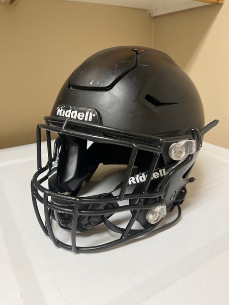 Youth Extra Large Riddell SpeedFlex Helmet (Used)