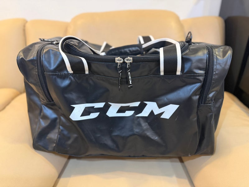 Jersey Hitmen CCM Coaches Bag (Used)