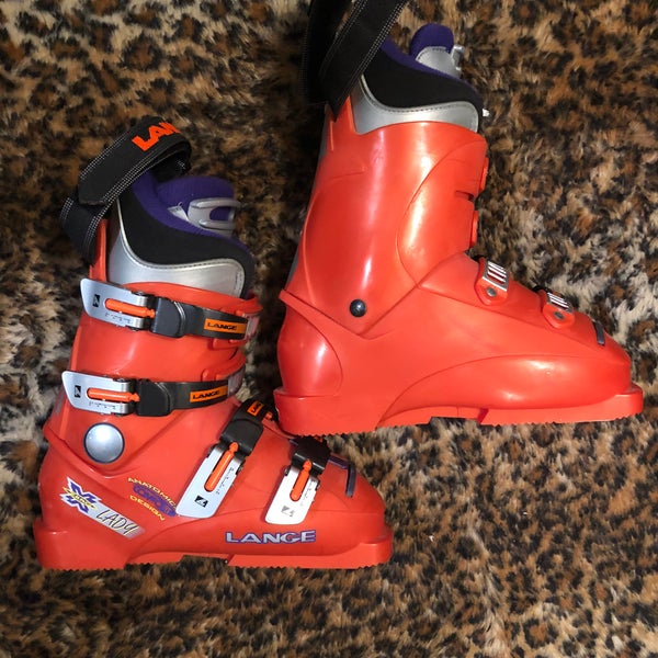 Women's Lange Ski Boots (Used) size US 6 w