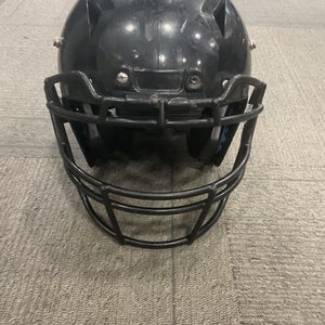 Used Schutt YOUTH VENGEANCE A11 FB Helmet Black LG 11614-S000226550
