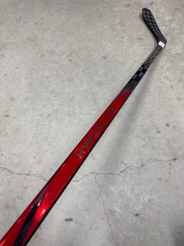 P92M 70 Flex Senior Bauer Hyp2lite Left Hand Hockey Stick Pro Stock (Used)