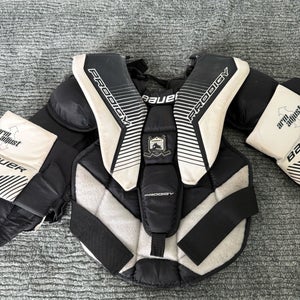 Large/Extra Large Bauer Prodigy 3.0 Goalie Chest Protector (Used)