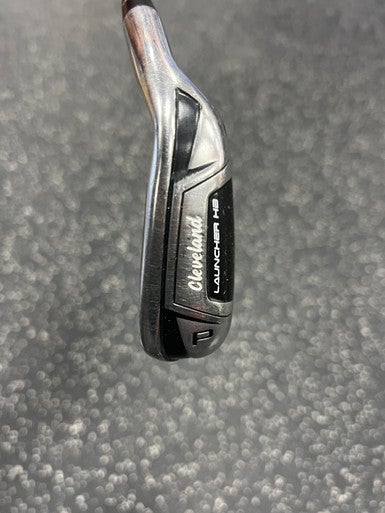 Used Cleveland LAUNCHER HB Golf Wedge Mens RH Pitching Wedge 11849-S000034199