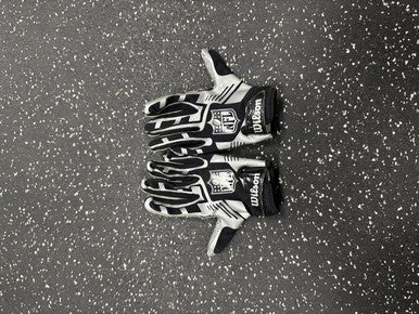 Used Wilson NFL FB Gloves Black MD 11849-S000034184