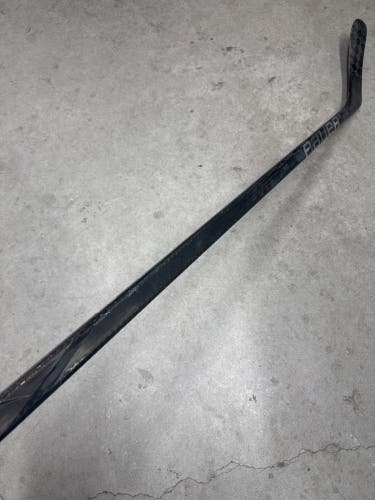 P88 70 Flex Senior Bauer Hyp2lite Left Hand Hockey Stick Pro Stock (Restored)