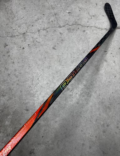 70 Flex P28 Senior Bauer Tracer Left Hand Hockey Stick Pro Stock NHL (Restored)