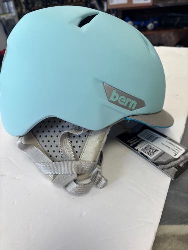Women's Large Bern Helmet (New)