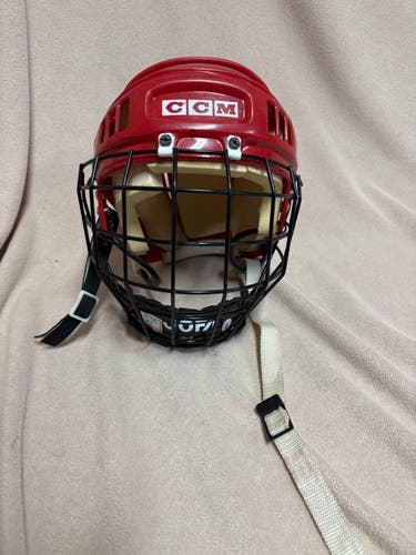 Medium adult CCM Helmet (Used)
