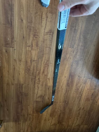 Senior CCM Right Handed P28 75 Flex Pro Stock (New) Ribcor Trigger 10 Pro Hockey Stick