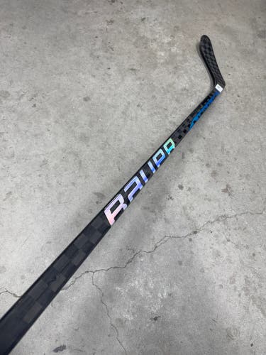 87 Flex P28 Senior Bauer Nexus Sync Left Hand Hockey Stick Pro Stock NHL (Used)