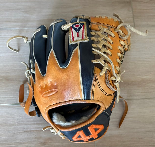 44 Pro Crown Tip RH Infield Baseball Glove 11.5" (Used)