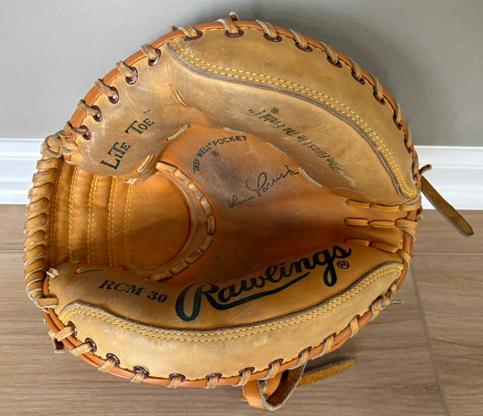 Rawlings RCM30 RH Catcher's Baseball Glove 32.5" (Used)
