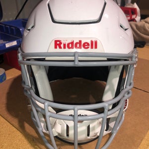 USED RIDDELL FLEX ADULT HELMET - XL - METALLIC WHIITE