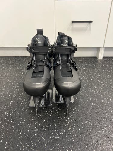 Bauer Konekt 2 Hockey Goalie Skates 8 (New)