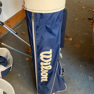 Vintage Unisex Wilson Carry Bag (Used)