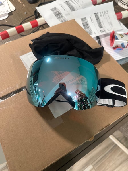 Unisex Oakley FLIGHT DECK L Ski Goggles Medium (Used)