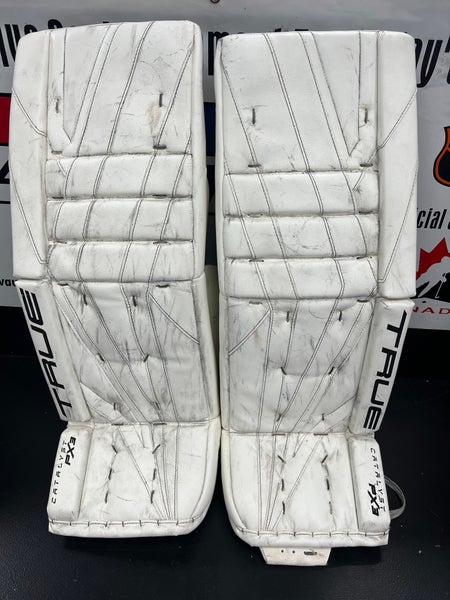 33" True Catalyst PX3 Goalie Leg Pads (Used)